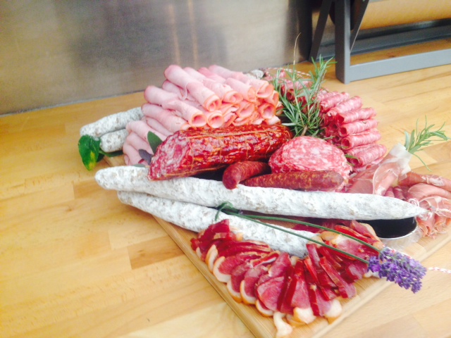 meat-platter-complete-angled-view.jpg meat-platter-complete-angled-view.jpg
